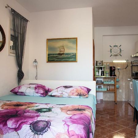 Villa Scandalli Sevid Exterior photo